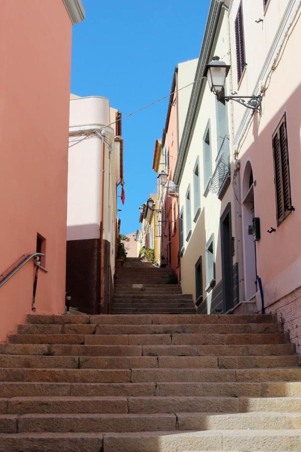 Clelia'S Boutique Rooms & Suites La Maddalena  Exterior photo