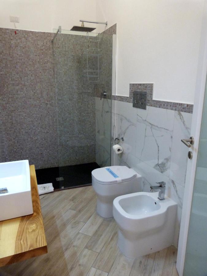 Clelia'S Boutique Rooms & Suites La Maddalena  Exterior photo